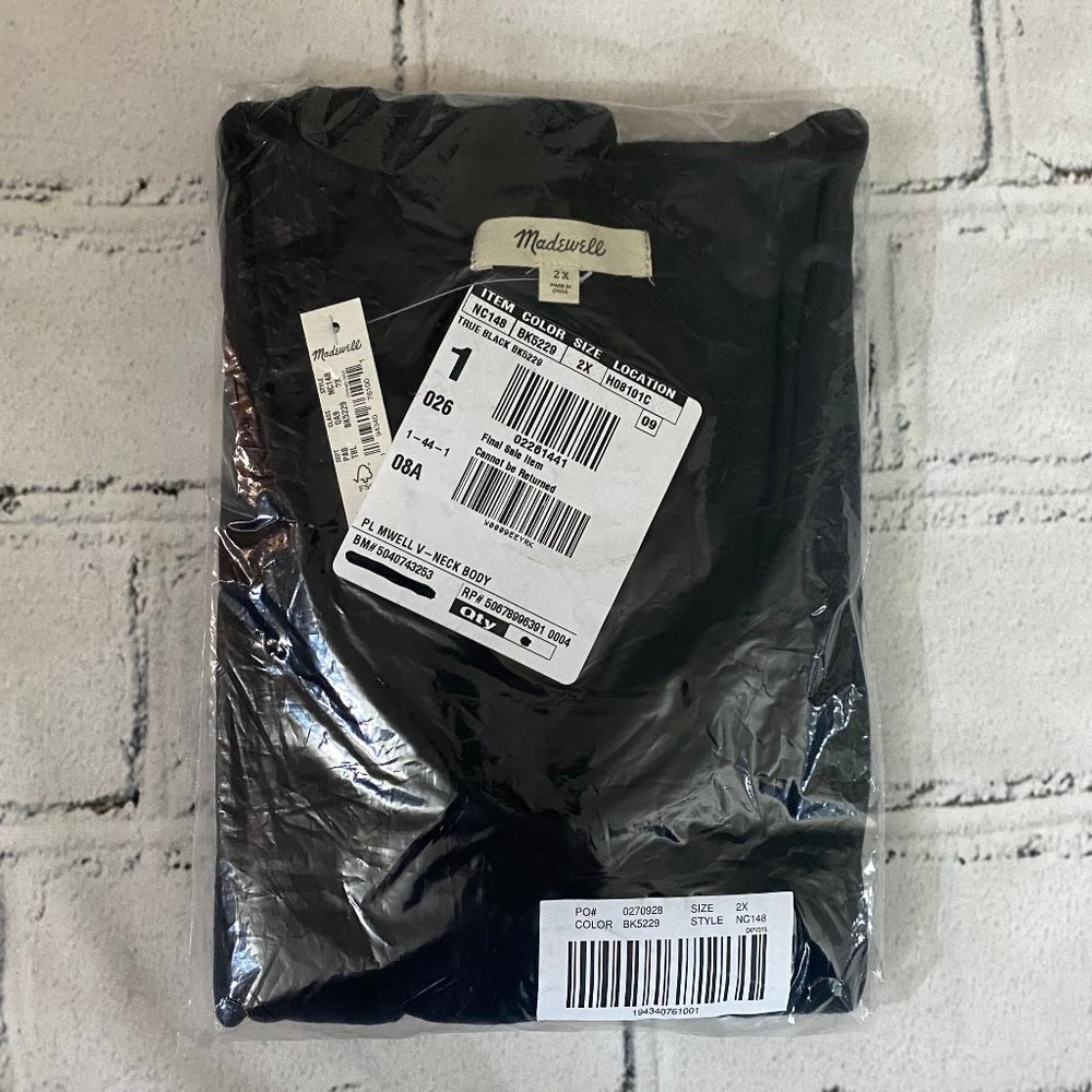 Madewell V-Neck Full-Coverage Bodysuit 2X - Picture 3 of 5